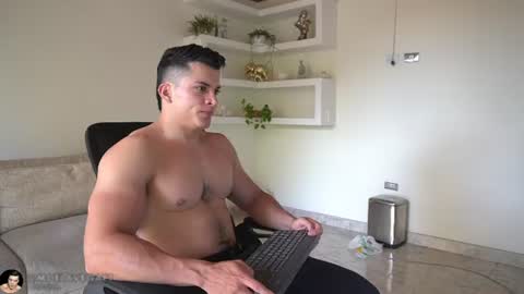 Sebastian online show from 07.05.26