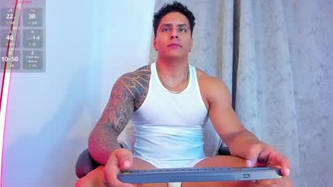 Maximoscott online show from 02.05.25