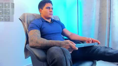 Maximoscott online show from 03.08.25