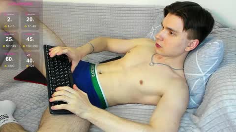 Snapshot of maximum_hot chatting on 01.06.25 Max online show from 01.06.25