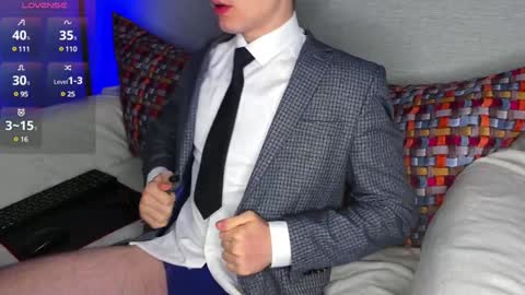 Snapshot of maximum_hot chatting on 01.06.25 Max online show from 01.06.25