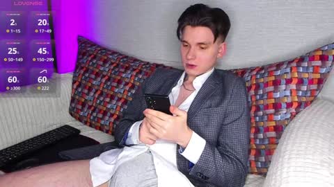 Snapshot of maximum_hot chatting on 01.30.25 Max online show from 01.30.25