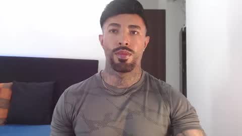 Independent Model online show from 07.21.26