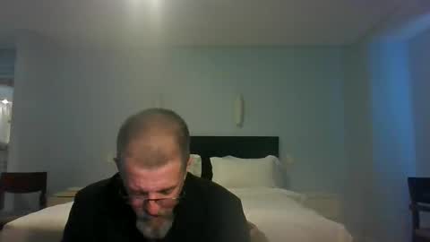 Snapshot of maximus_oreally chatting on 05.27.26 Max online show from 05.27.26