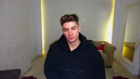 MaxKaiden online show from 01.14.26