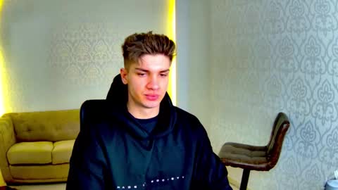 Snapshot of maxkaiden chatting on 02.23.26 MaxKaiden online show from 02.23.26