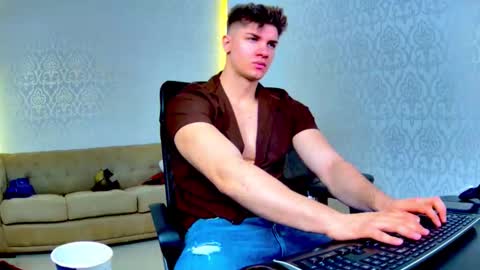 Snapshot of maxkaiden chatting on 03.02.26 MaxKaiden online show from 03.02.26