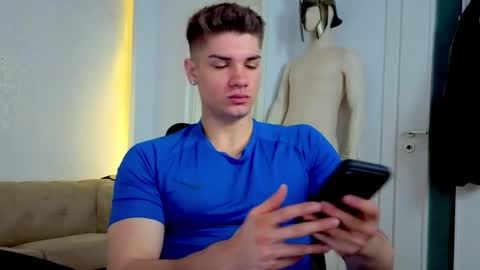 MaxKaiden online show from 05.05.26