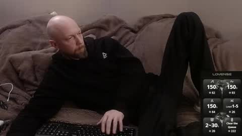 Snapshot of maxrouger chatting on 03.22.26 MaxRouger online show from 03.22.26