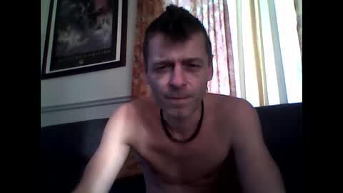 MaxTheWolf online show from 10.09.25
