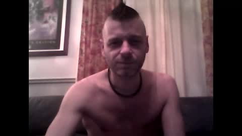 MaxTheWolf online show from 11.27.25