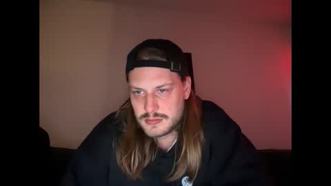 Max Watts online show from 05.11.26