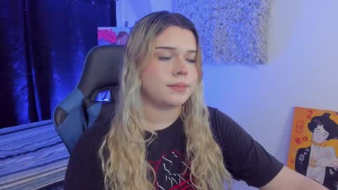 Maxine Minx online show from 12.02.24