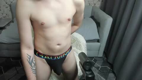 Snapshot of maxxxtw1nk chatting on 06.21.26 Maxxxtw1nk online show from 06.21.26