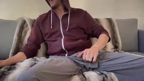 MaxXxurbate online show from 01.18.25