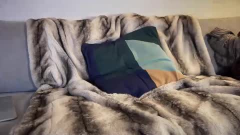 MaxXxurbate online show from 01.19.25