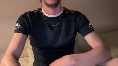MaxXxurbate online show from 04.28.26