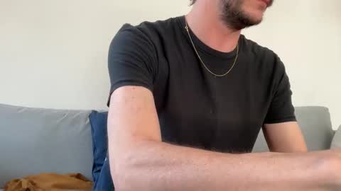 MaxXxurbate online show from 05.05.26