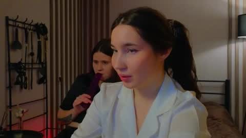 Dani and May online show from 03.02.25