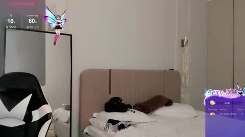 Mia online show from 02.14.26