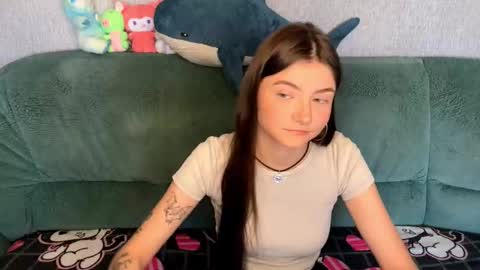 Snapshot of may_rollins chatting on 03.18.26 may online show from 03.18.26