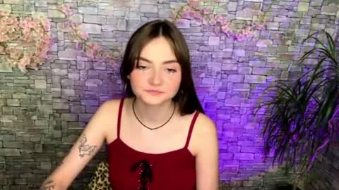 Snapshot of may_rollins chatting on 06.17.26 may online show from 06.17.26