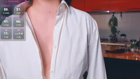 Snapshot of may_wow chatting on 12.17.24 Katrin online show from 12.17.24