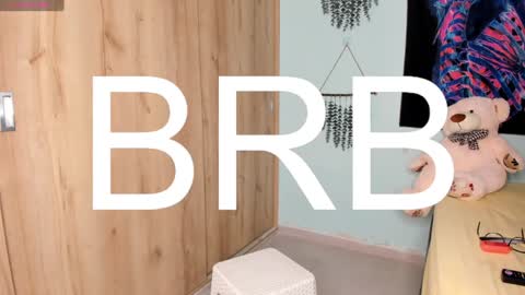 Snapshot of maya__fox chatting on 01.27.25 OF mayitta19 online show from 01.27.25