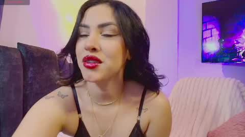 Maya online show from 04.25.26