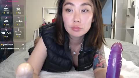 Snapshot of maya_kumashiro chatting on 01.15.26 maya_kumashiro online show from 01.15.26