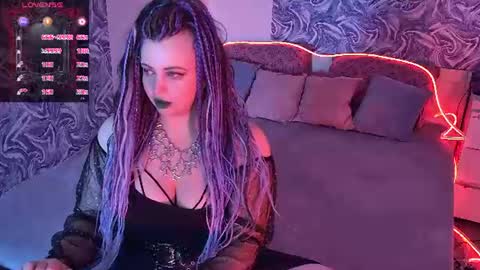 Maya Mils online show from 07.22.26