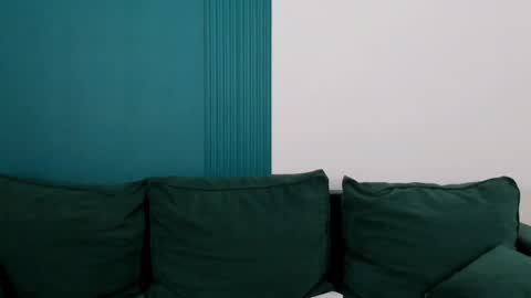 Snapshot of maya_rogerss chatting on 02.15.25 Maya online show from 02.15.25