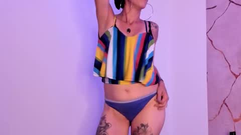 Snapshot of maya_storm_ chatting on 12.22.25 Maya Strom online show from 12.22.25