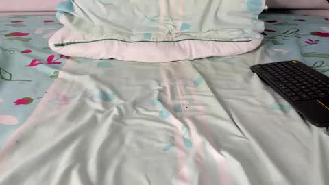 Maybelline69 online show from 11.08.25