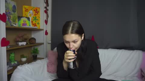 Snapshot of maybellspitz chatting on 01.18.26 Lalli online show from 01.18.26