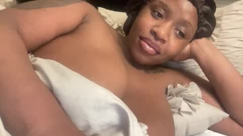 mayluvsu online show from 03.18.26