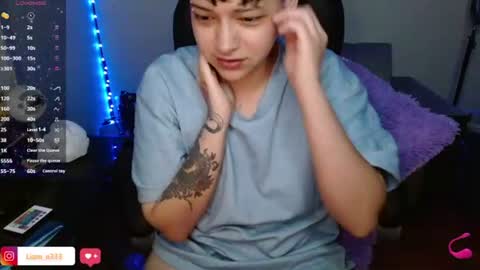 Snapshot of maylyy_kan chatting on 06.22.26 Mayle kan online show from 06.22.26