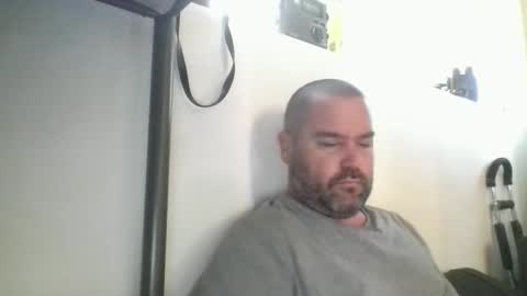 Snapshot of mayoramx chatting on 03.24.26 Dad bod 43 online show from 03.24.26