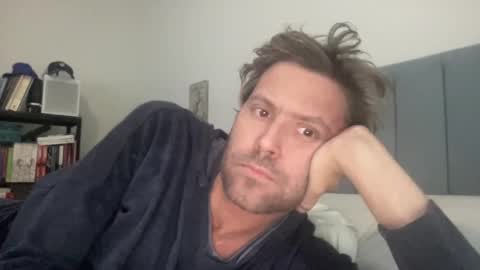 Snapshot of mbnc chatting on 12.23.24 lol online show from 12.23.24