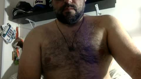 Snapshot of mbotve chatting on 07.07.26 VzlaMan online show from 07.07.26