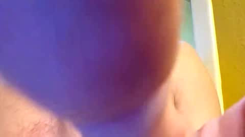 Snapshot of mclovinmackay chatting on 10.29.25 mclovinmackay online show from 10.29.25