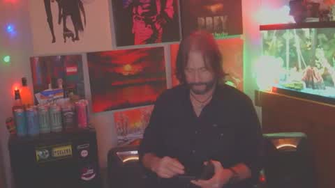 Snapshot of mdtpoker chatting on 02.13.26 Poker online show from 02.13.26