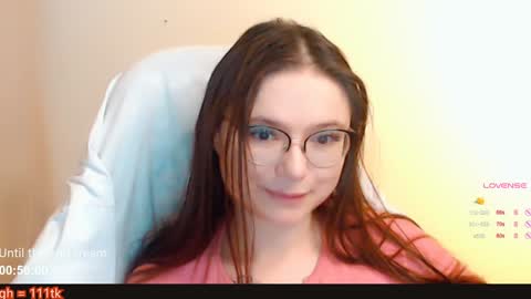 Snapshot of me_hanna chatting on 12.01.24 Hanna online show from 12.01.24