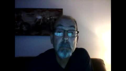Snapshot of meathome3 chatting on 12.12.24 me at home online show from 12.12.24