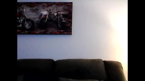 Snapshot of meathome3 chatting on 01.10.25 me at home online show from 01.10.25