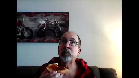 Snapshot of meathome3 chatting on 01.11.25 me at home online show from 01.11.25