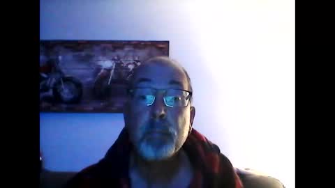 Snapshot of meathome3 chatting on 10.24.25 me at home online show from 10.24.25