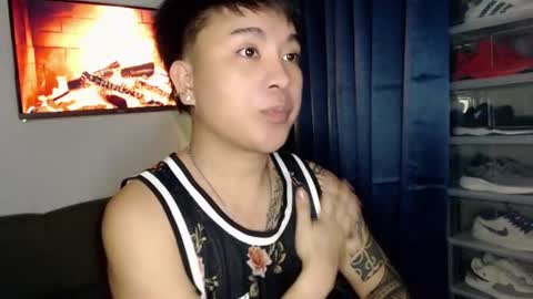 Snapshot of meatycockasian chatting on 06.10.26 DAMON online show from 06.10.26