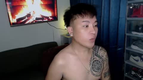 Snapshot of meatycockasian chatting on 06.26.26 DAMON online show from 06.26.26
