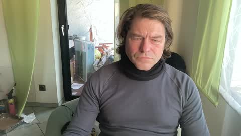 medeinoe online show from 01.12.25